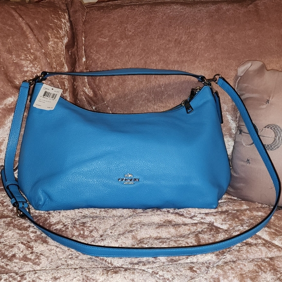 Coach NWT EASTWEST CELESTE CONVERTIBLE HOBO IN PEBBLE LEATHER - Picture 3 of 6